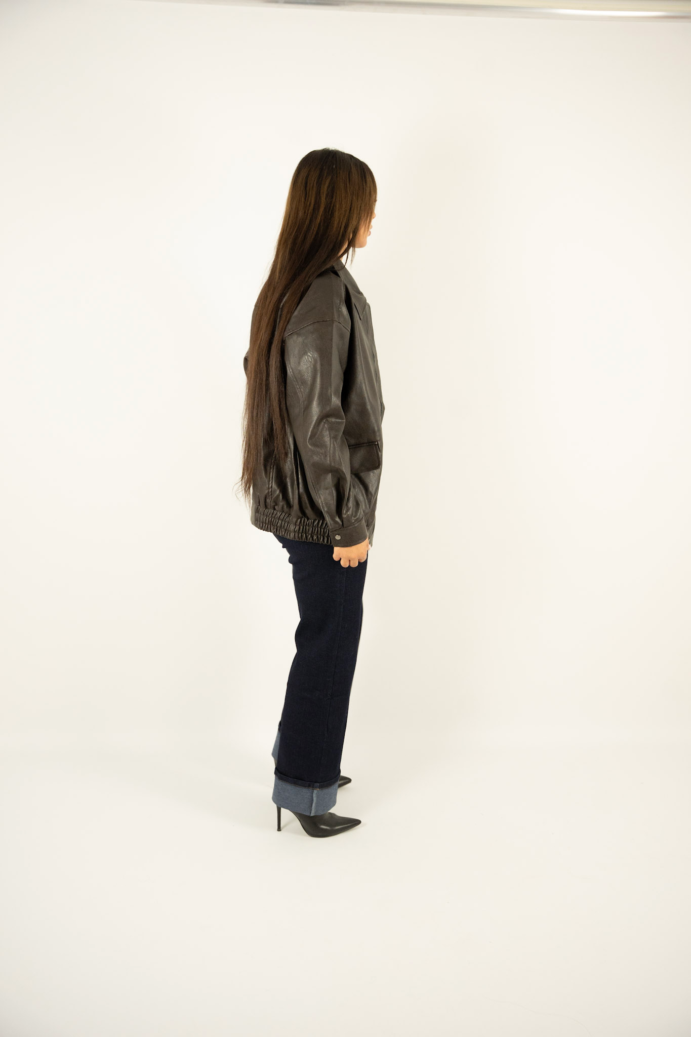 Bombers chocolat effet cuir – Coupe droite