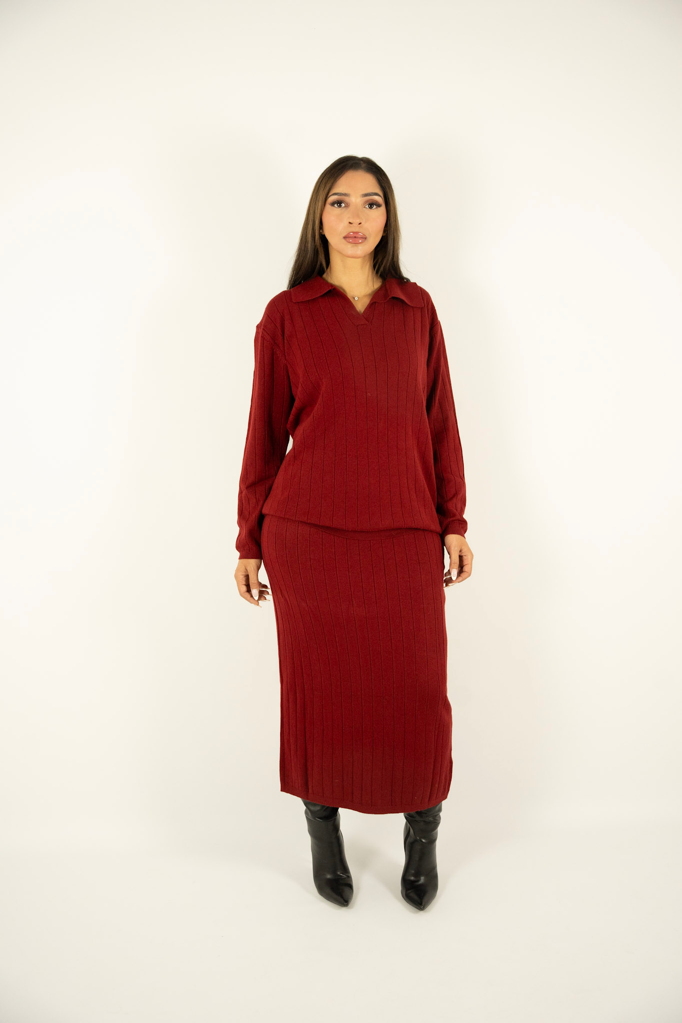 Ensemble bordeaux en maille – Pull col polo & Jupe longue