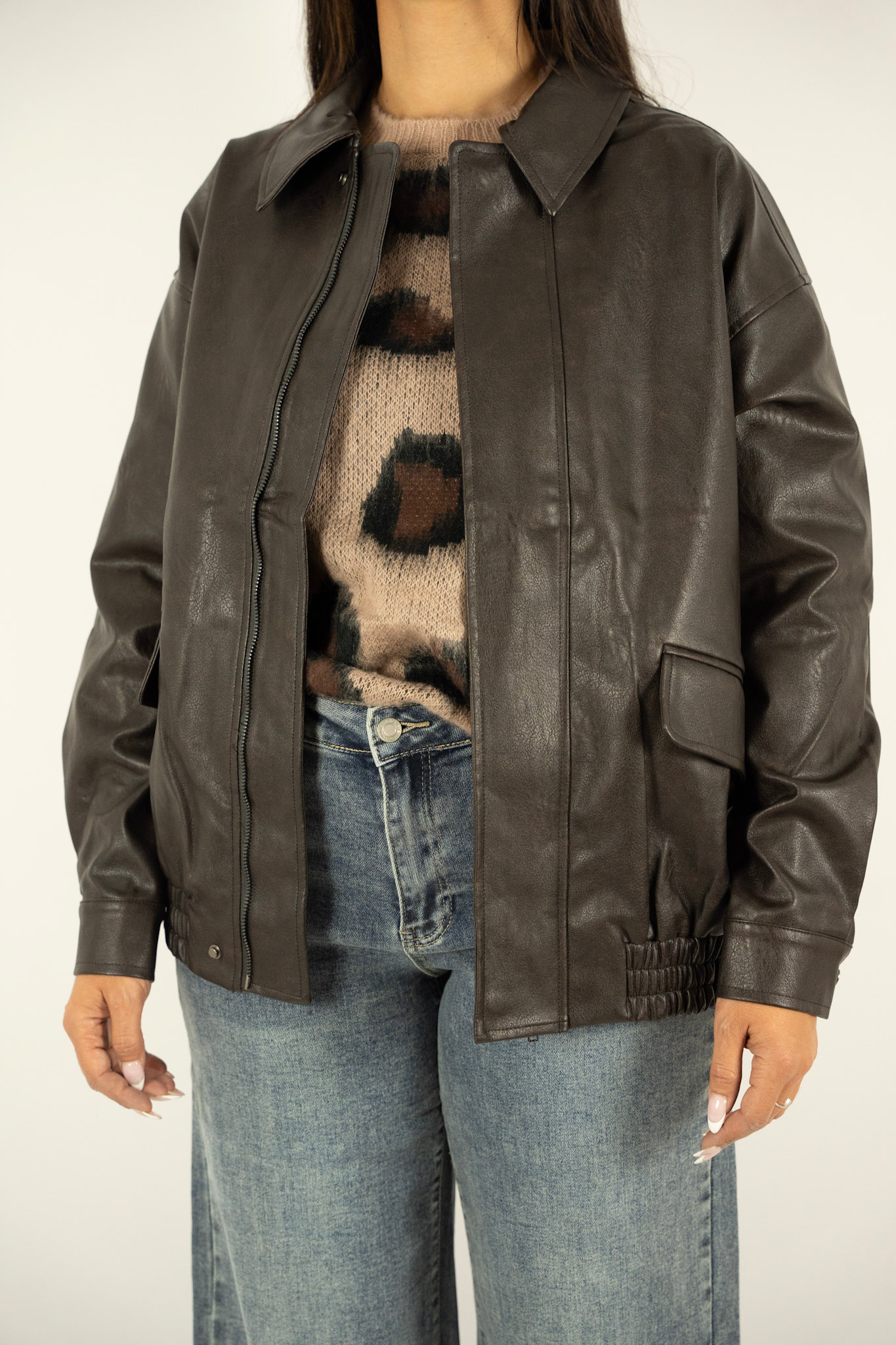 Bombers chocolat effet cuir – Coupe droite