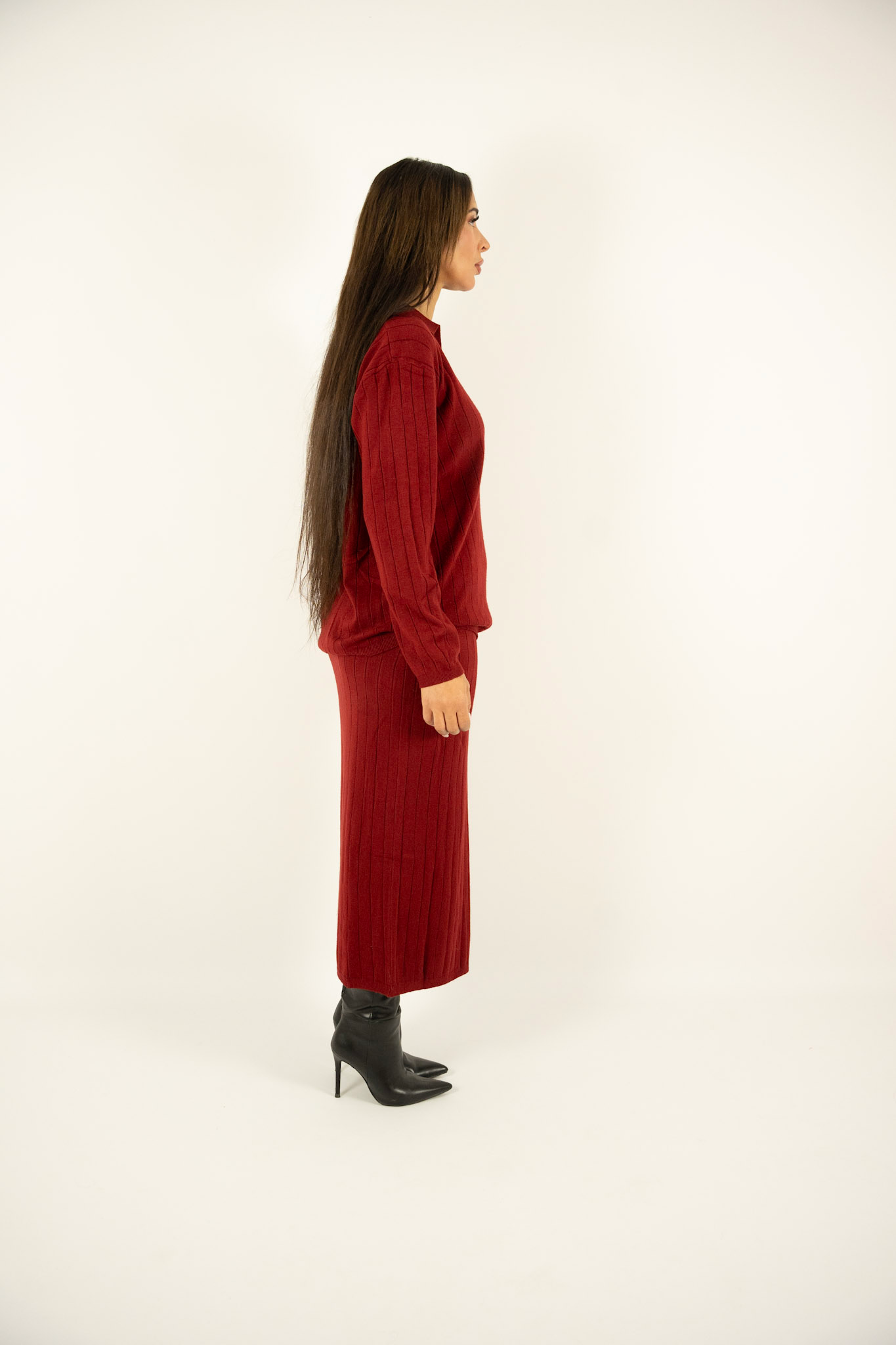Ensemble bordeaux en maille – Pull col polo & Jupe longue
